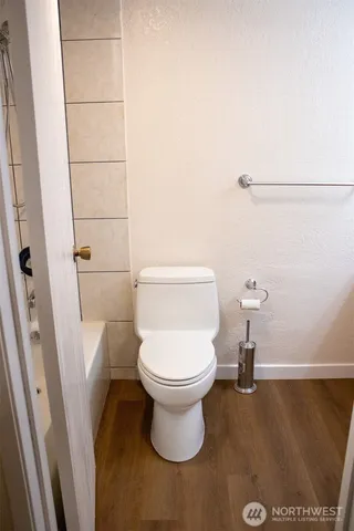 $294,995 | 23411 102nd Avenue Southeast, Unit E107, Kent, WA 98031