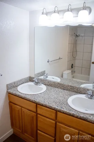 $294,995 | 23411 102nd Avenue Southeast, Unit E107, Kent, WA 98031