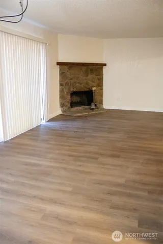 $294,995 | 23411 102nd Avenue Southeast, Unit E107, Kent, WA 98031