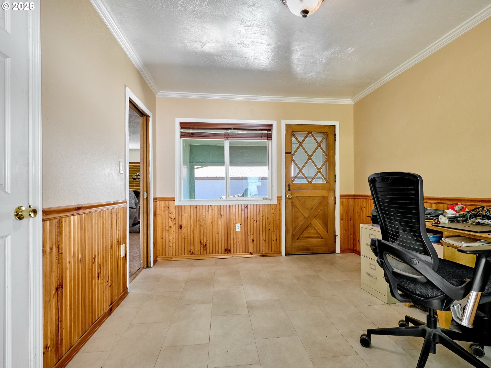 14653 Ottaway Road Northeast Aurora, OR 97002 - Photo 8 of 28 Dining Room