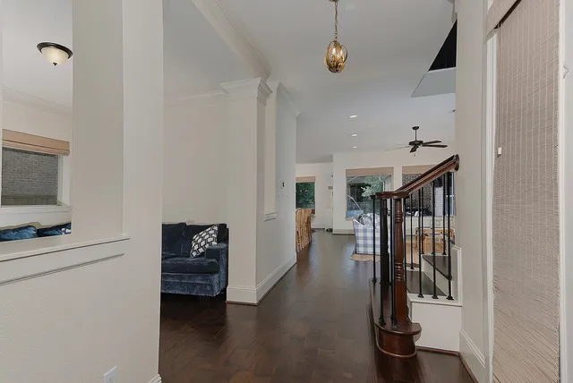 a view of entryway with livingroom and furniture