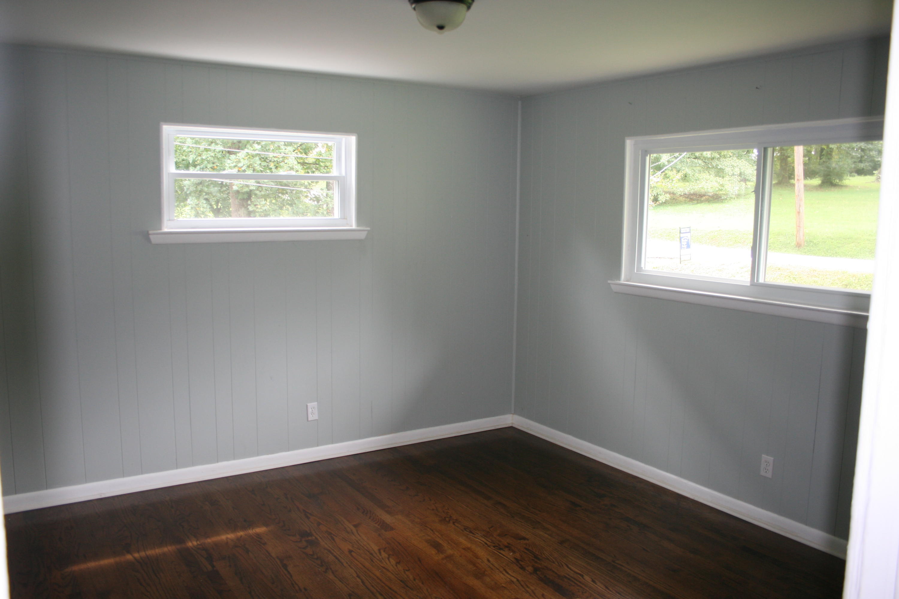 7005 Lea Road Chattanooga, TN 37421 - Photo 13 of 15 Bedroom w/ hardwood floors