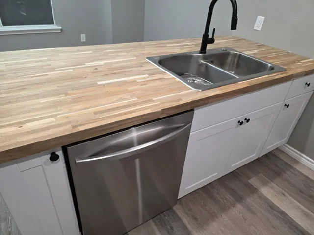 a close view of sink and tap