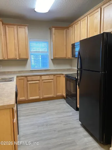 $2,200 | 7226 Deerfoot Circle, Unit 3, Jacksonville, FL 32256