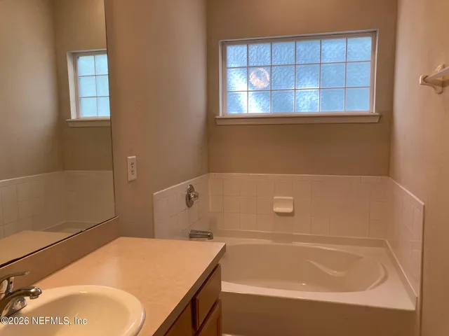 $2,200 | 7226 Deerfoot Circle, Unit 3, Jacksonville, FL 32256