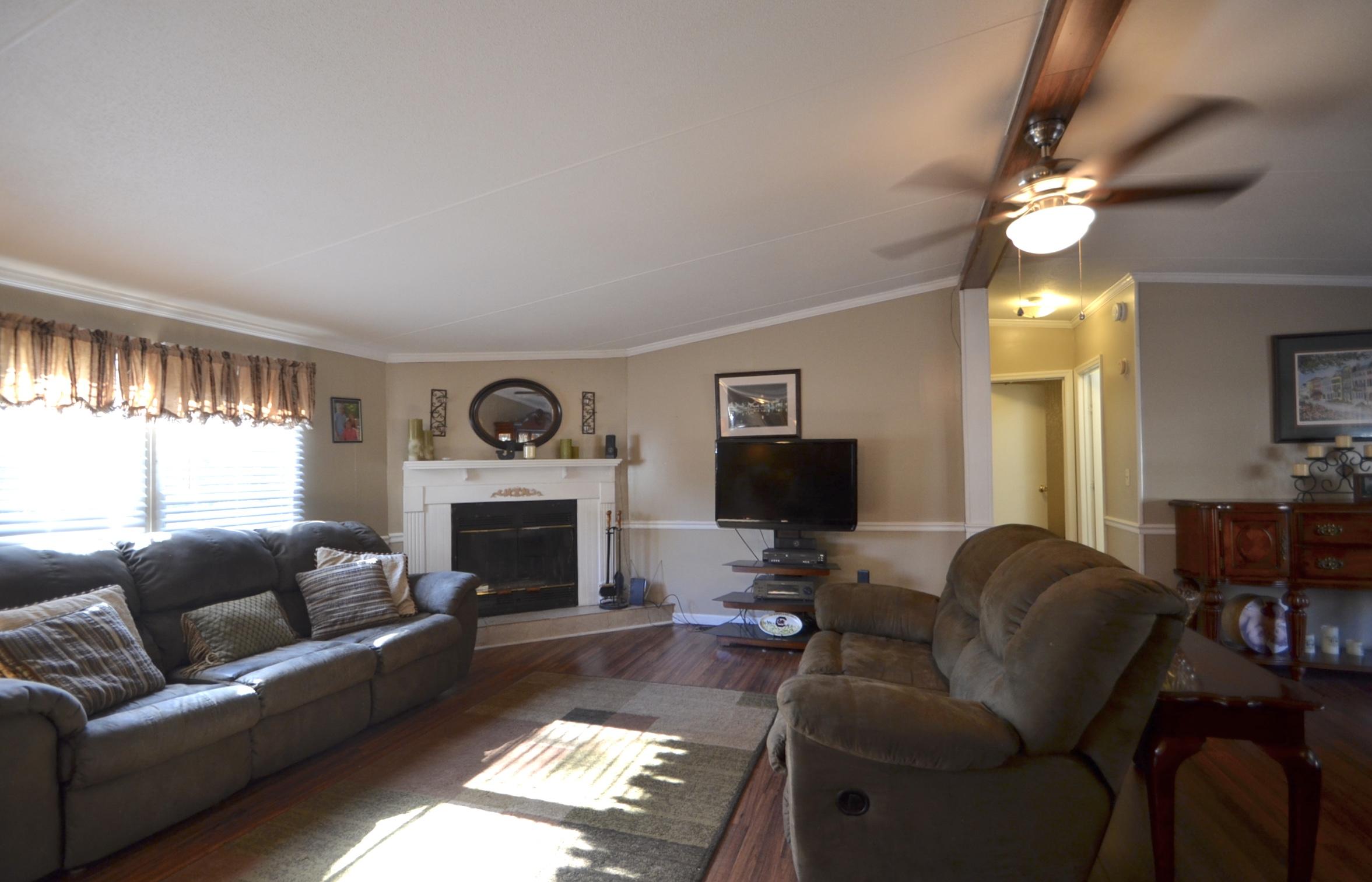 469 State Rd S-8-410 Moncks Corner, SC 29461 - Photo 7 of 19 DSC_0751