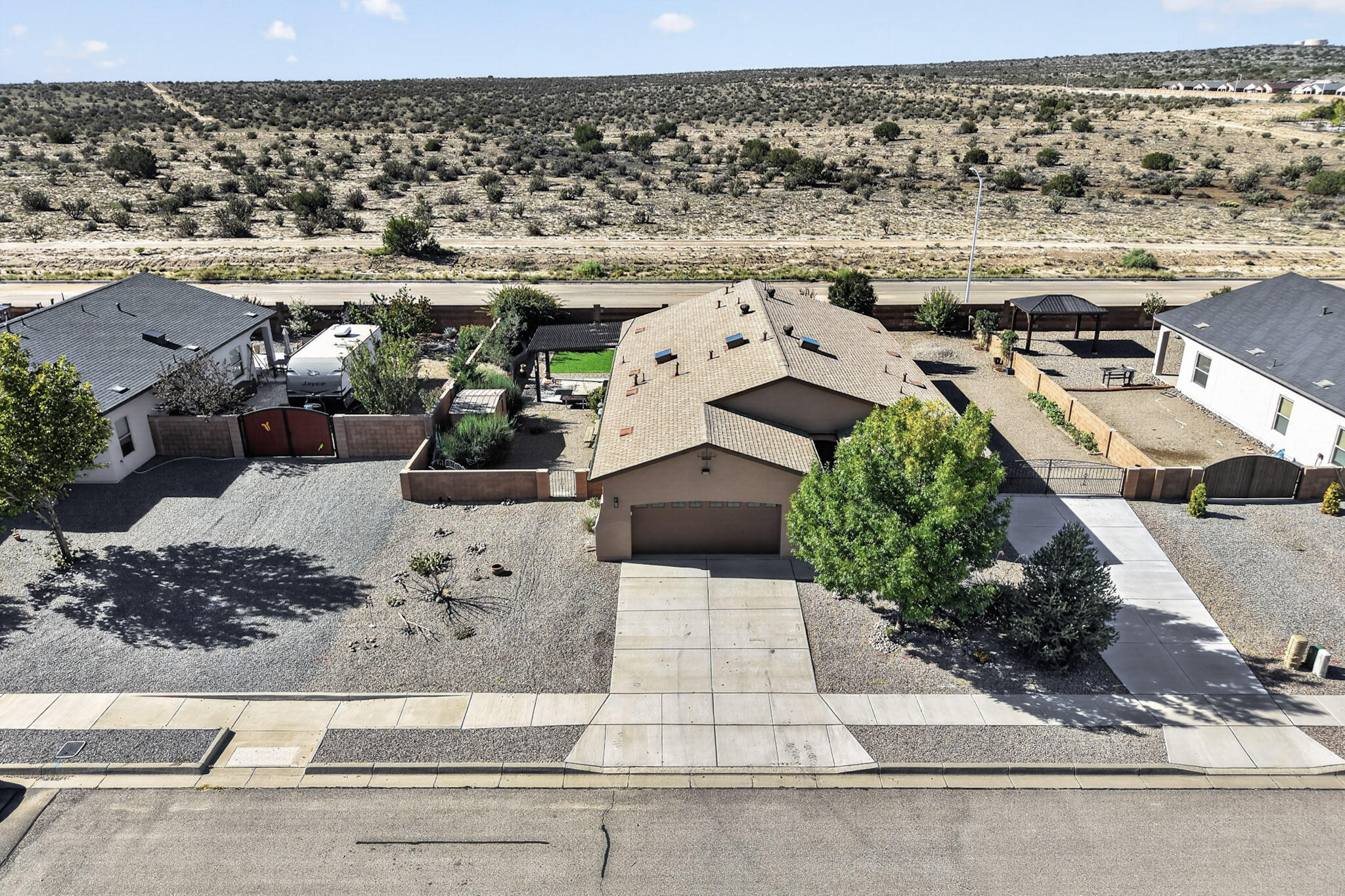6945 Mountain Hawk Loop Northeast Rio Rancho, NM 87144 - Photo 27 of 56 Gallery Image 27