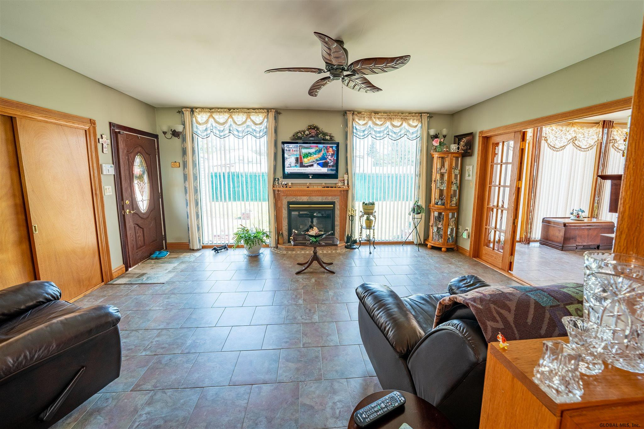237 Lisha Kill Road Colonie, NY 12309 - Photo 10 of 29 Photo 10