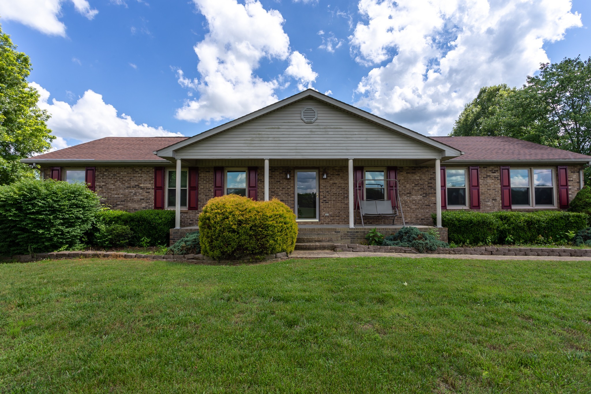 1269 Hardison Road Columbia, TN 38401 - Photo 1 of 48 Gallery Image 1