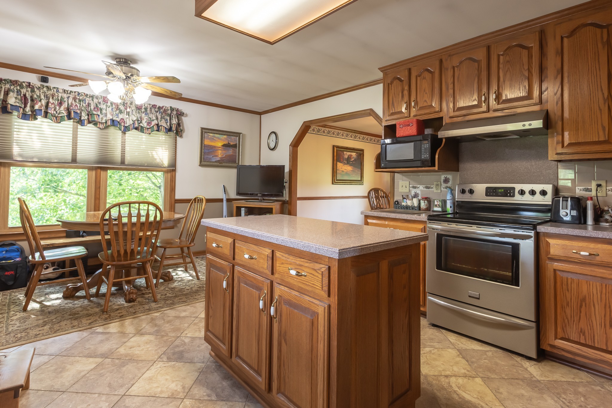 1269 Hardison Road Columbia, TN 38401 - Photo 10 of 48 Gallery Image 10