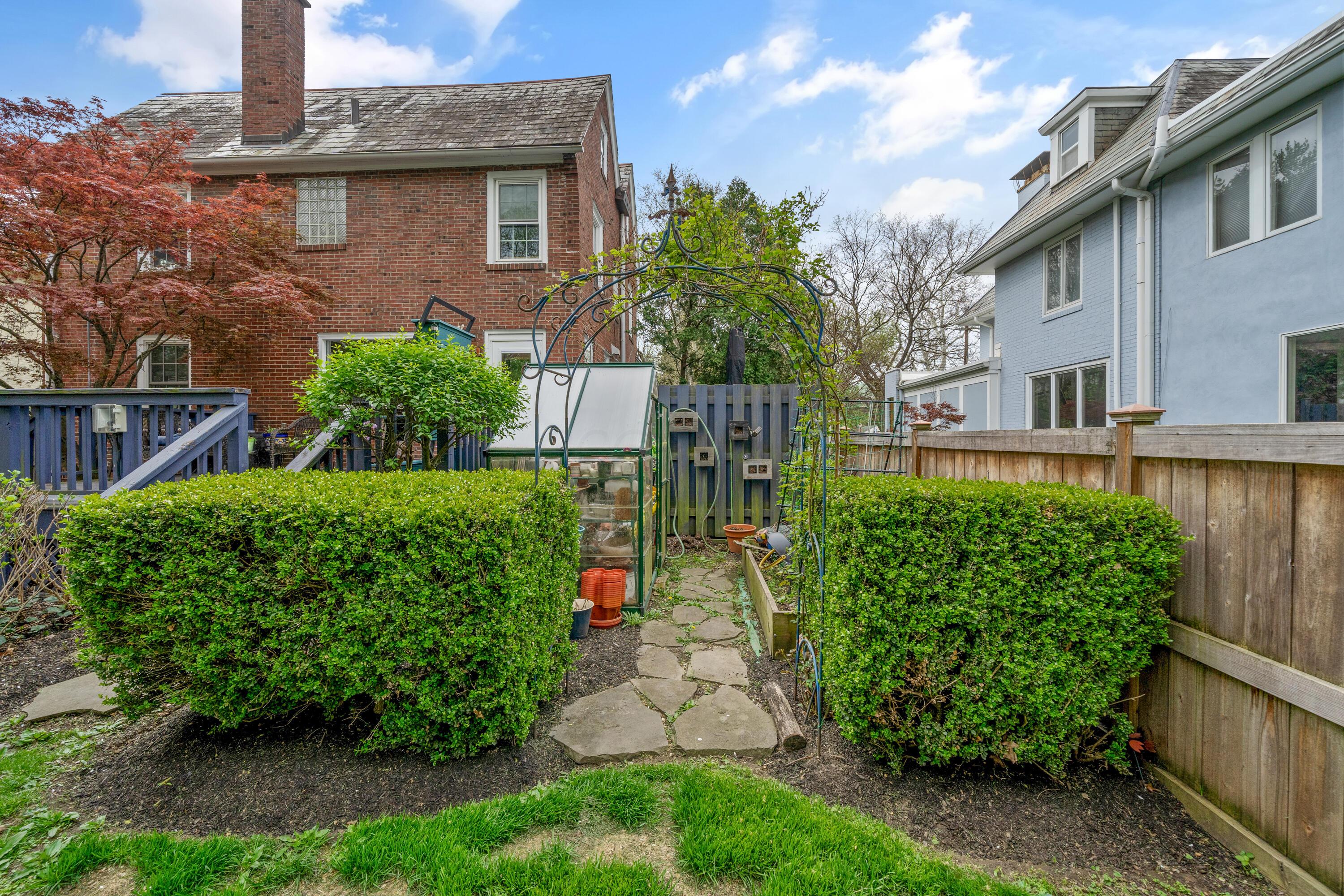 2188 Bryden Road Columbus, OH 43209 - Photo 57 of 76 DSC09943