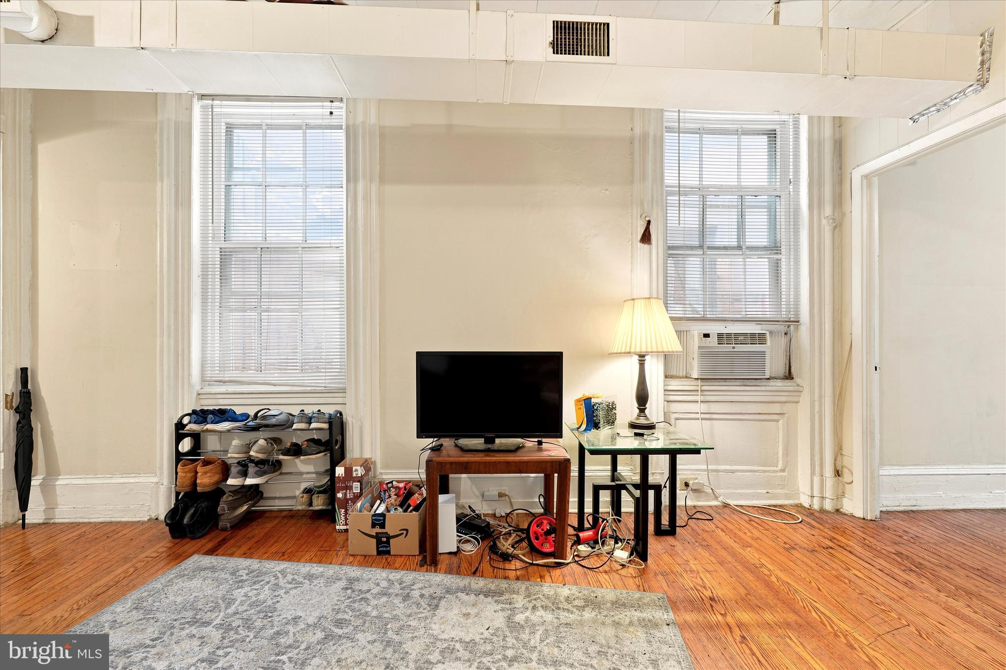 1807 Spruce Street, Unit 2R Philadelphia, PA 19103 - Photo 7 of 15