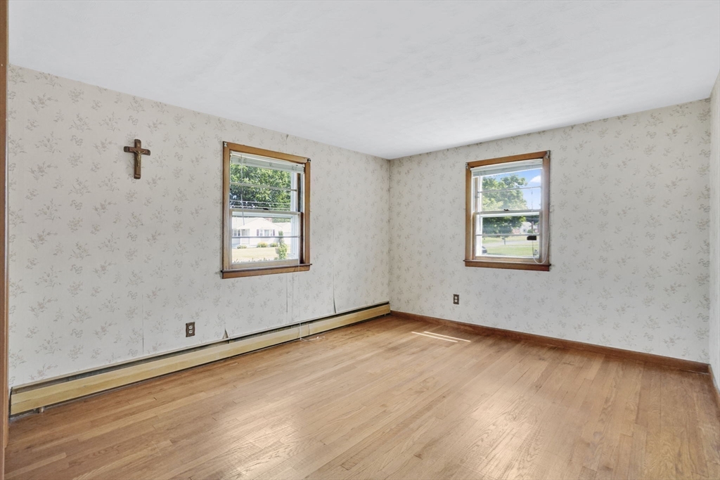95 Wrenwood Street Springfield, MA 01119 - Photo 15 of 35