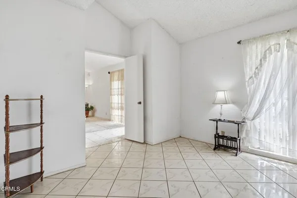 $639,000 | 628 Holly Avenue, Oxnard, CA 93036