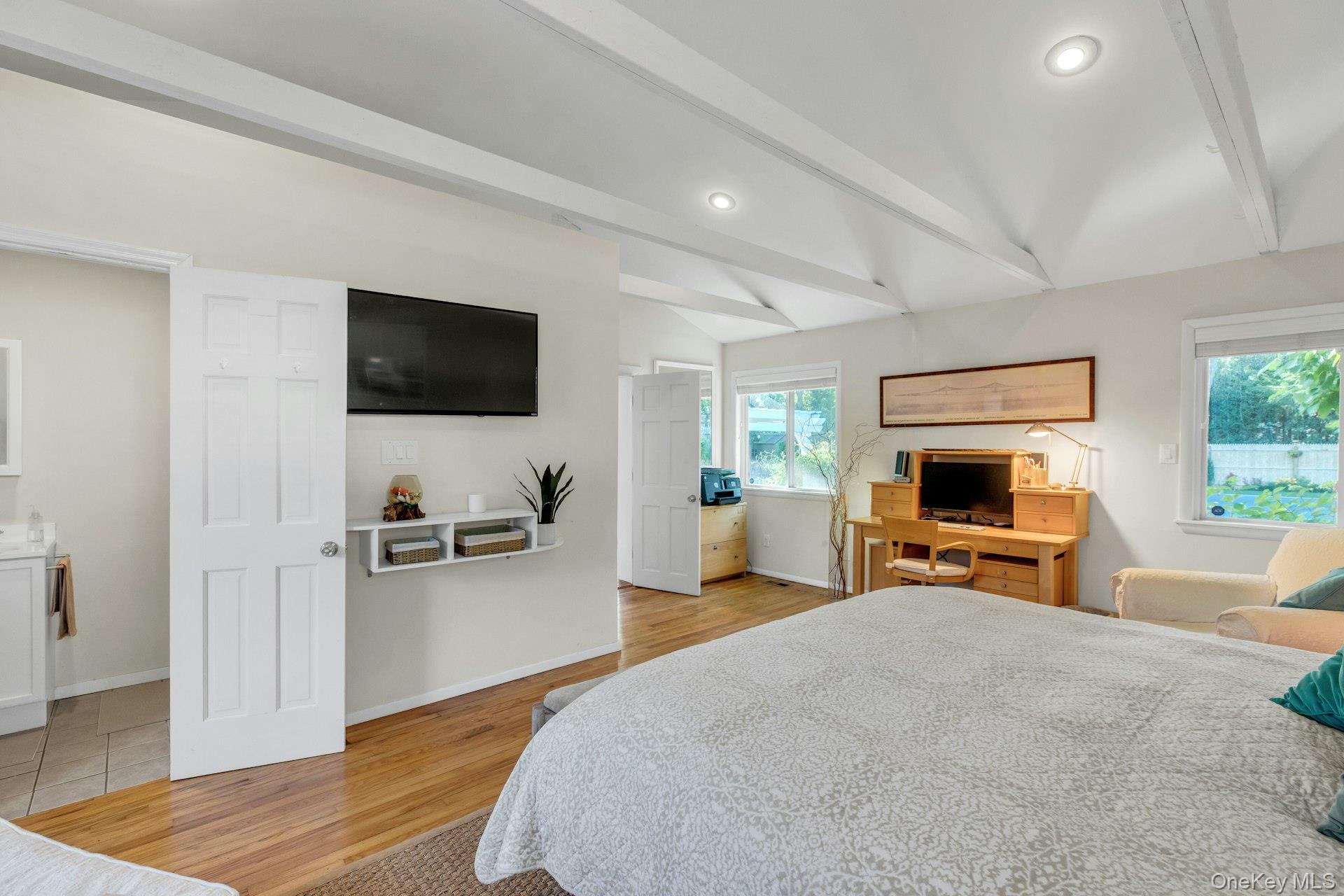 116 West Tiana Road Hampton Bays, NY 11946 - Photo 24 of 50