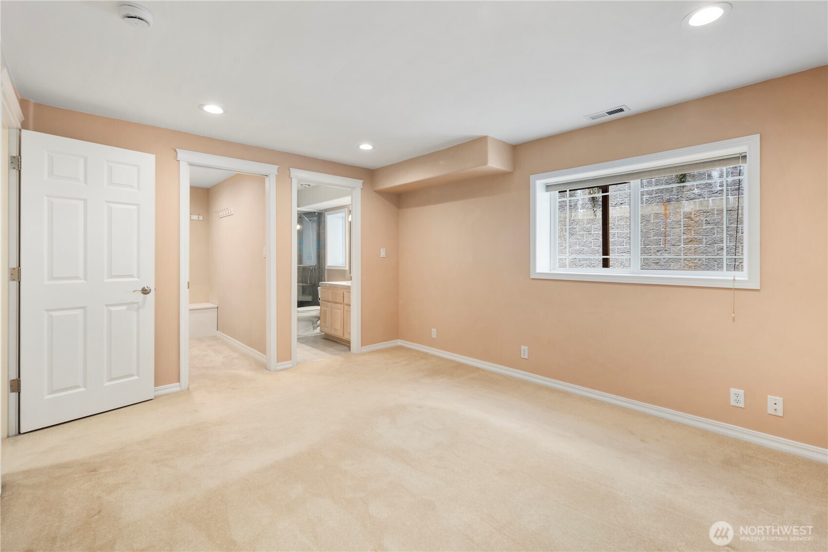936 North 93rd Street Seattle, WA 98103 - Photo 27 of 39