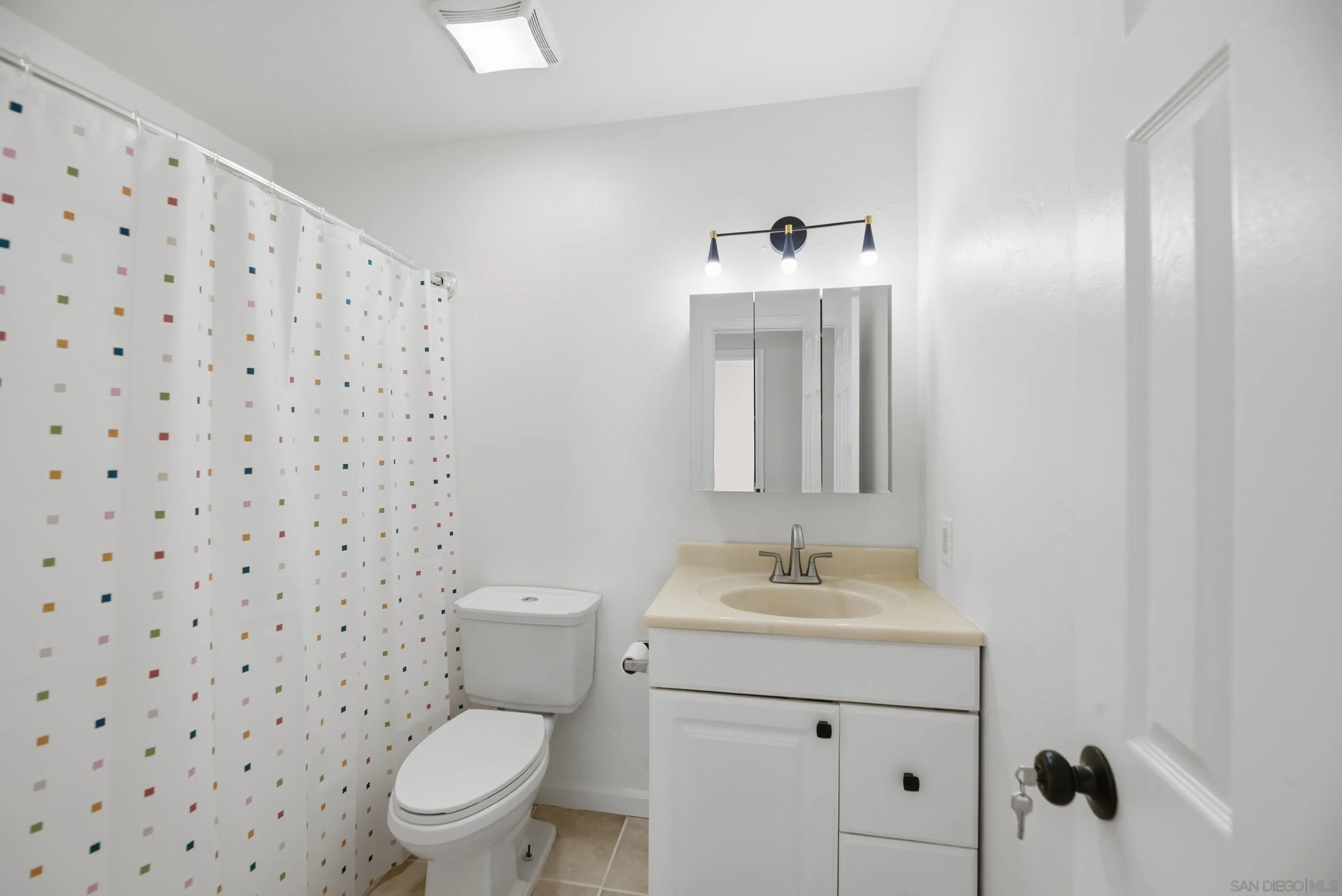 9810 Colt Lane Lakeside, CA 92040 - Photo 14 of 34