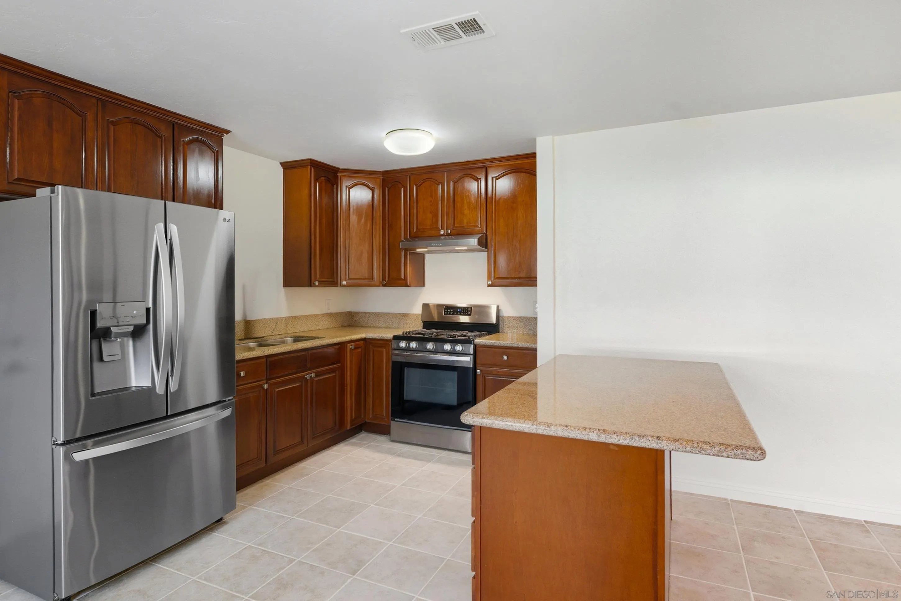 9810 Colt Lane Lakeside, CA 92040 - Photo 3 of 34