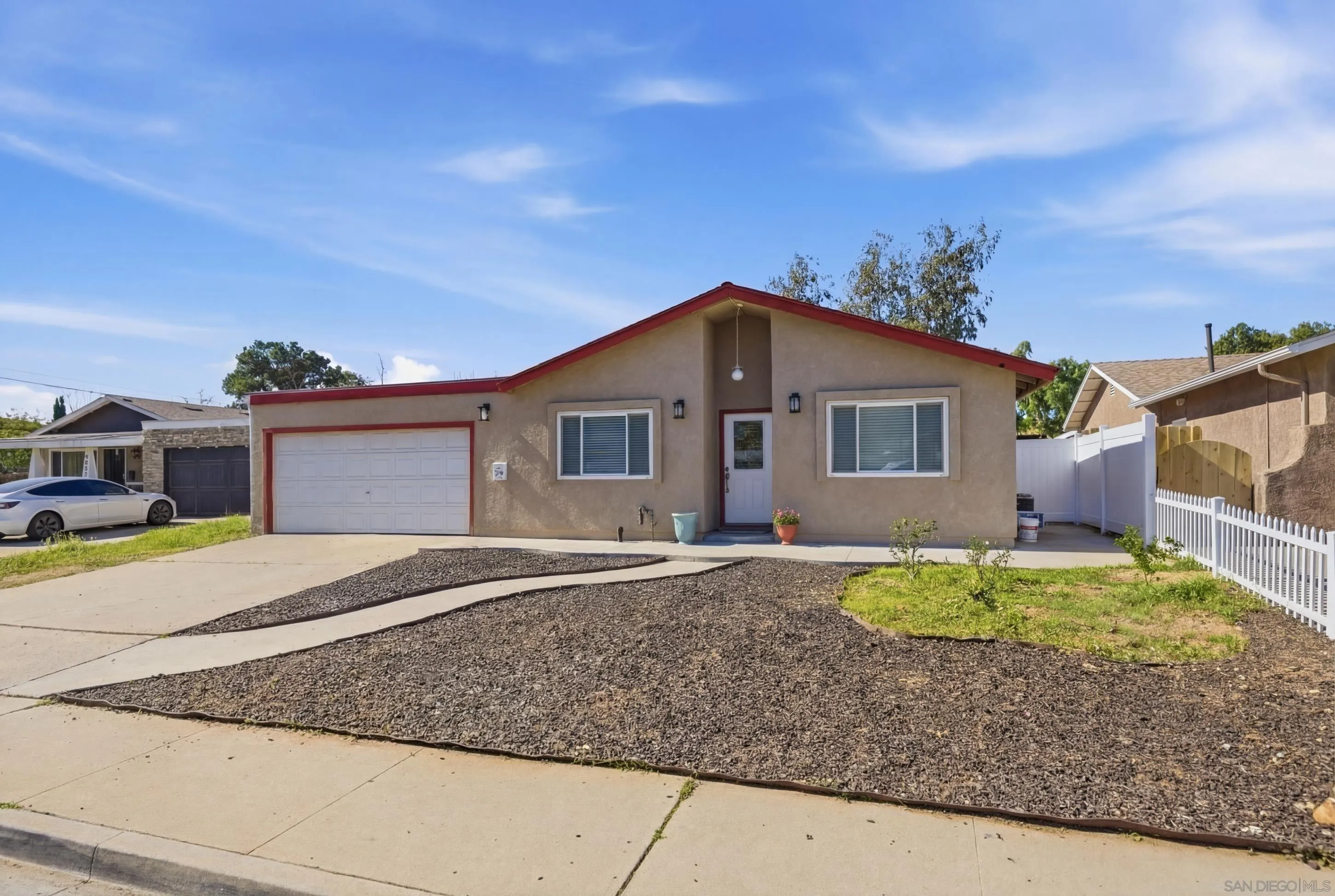 9810 Colt Lane Lakeside, CA 92040 - Photo 5 of 34