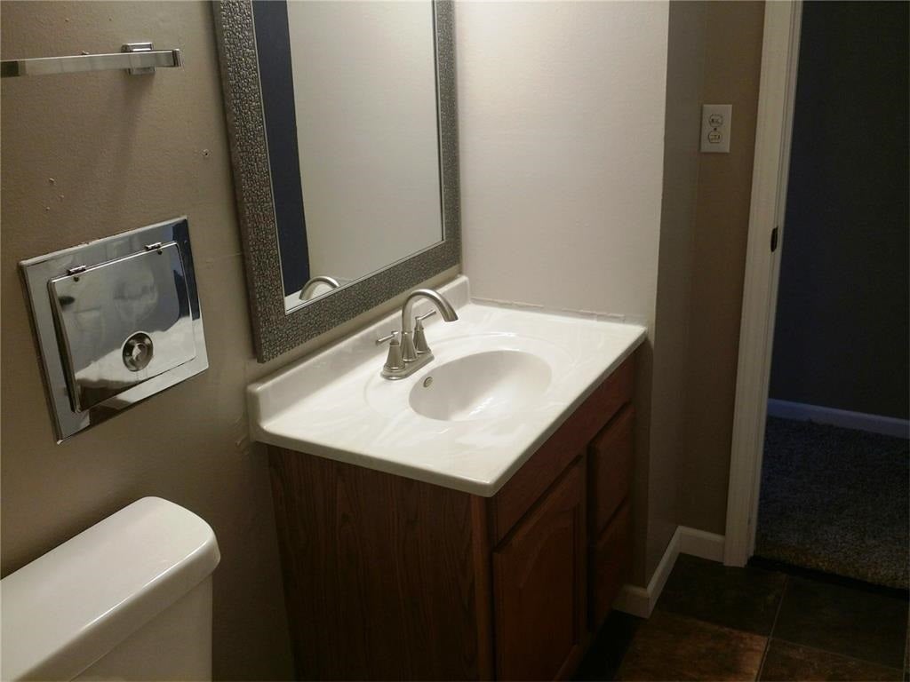 412 Cherry Hill Road Southwest Cedar Rapids, IA 52404 - Photo 11 of 21 Gallery Image 11