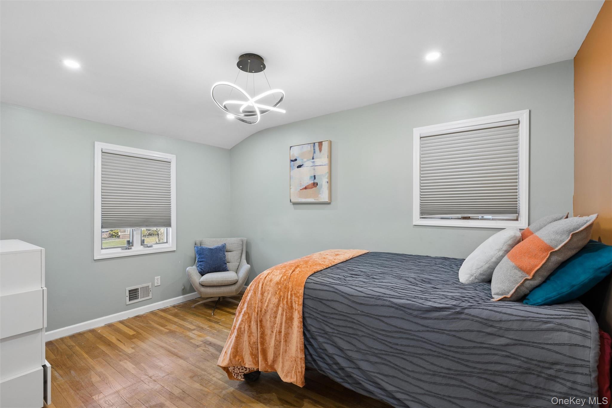 19 Fisher Road Commack, NY 11725 - Photo 21 of 36