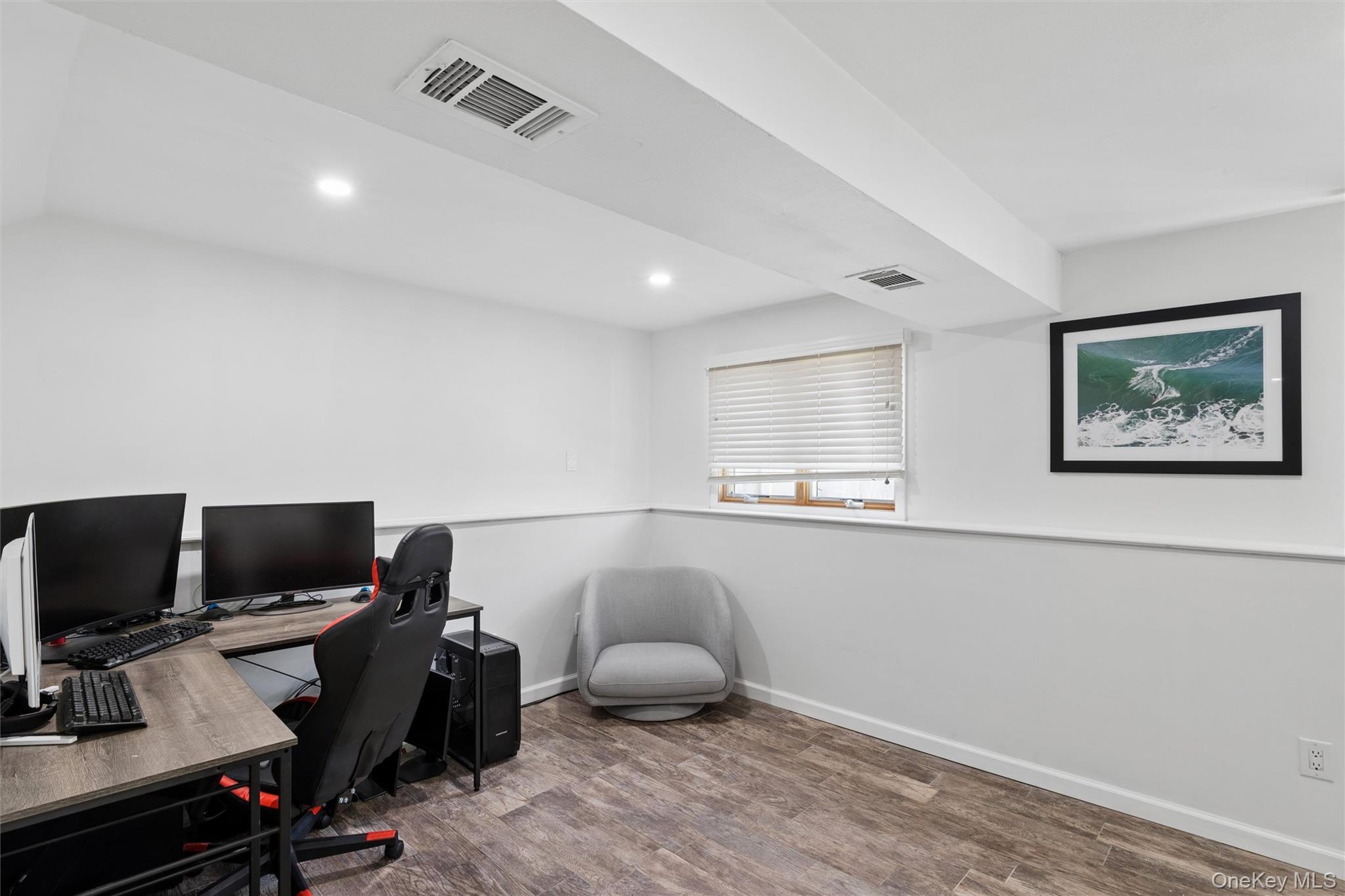 19 Fisher Road Commack, NY 11725 - Photo 28 of 36