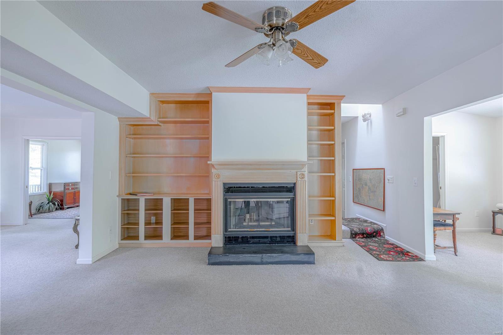 266 South Eatherton Road Chesterfield, MO 63005 - Photo 8 of 38 Gallery Image 8