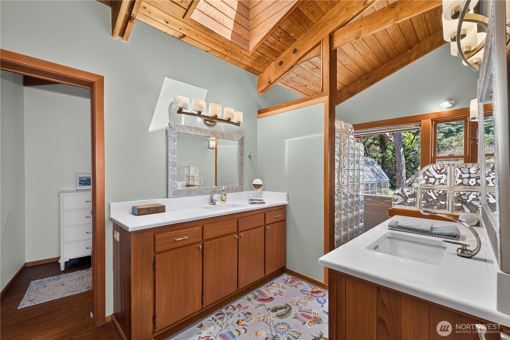 14122 Ervine Road Anacortes, WA 98221 - Photo 20 of 40
