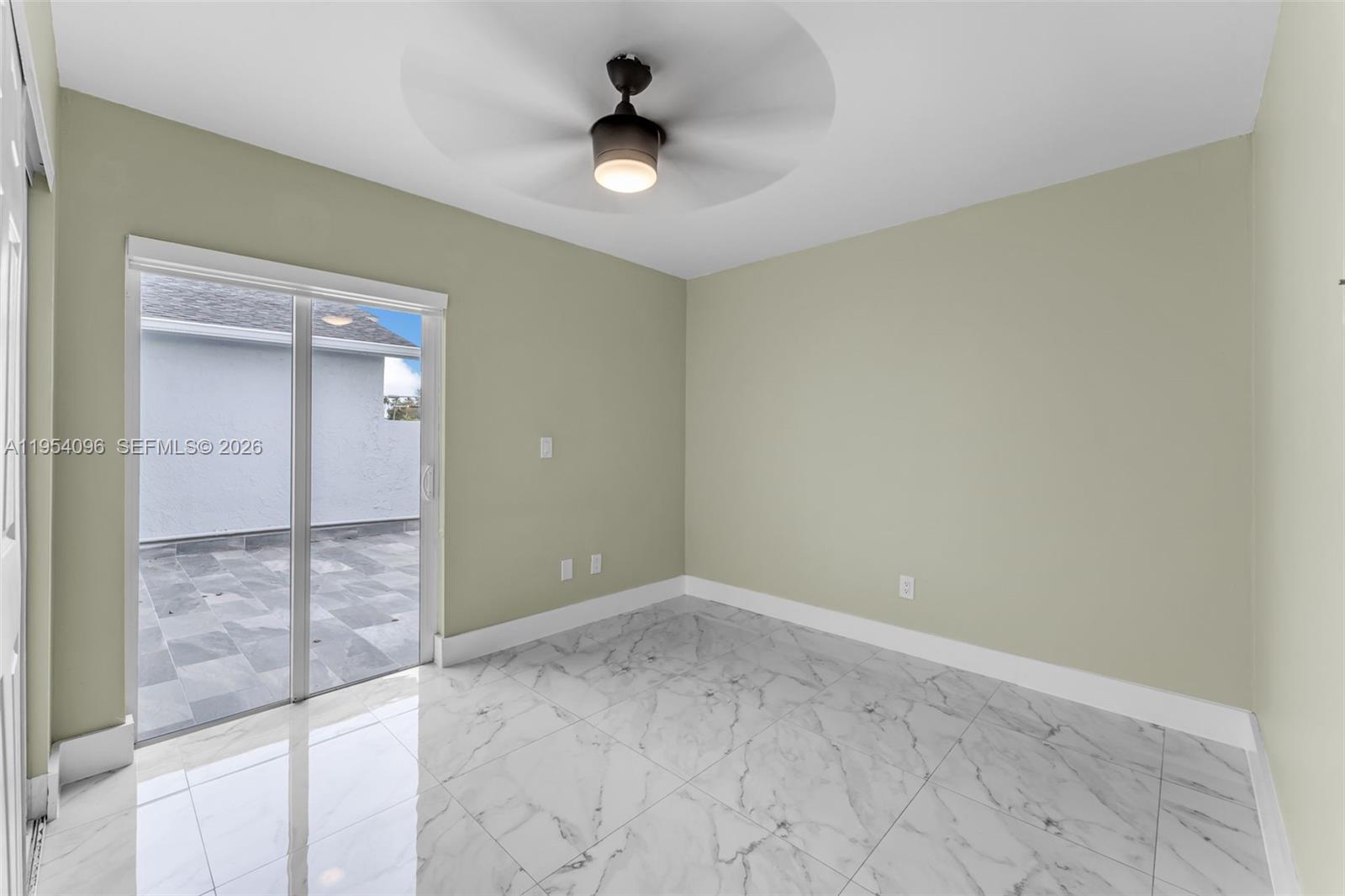 6445 Southwest 152nd Place, Unit 645 Miami, FL 33193 - Photo 12 of 27