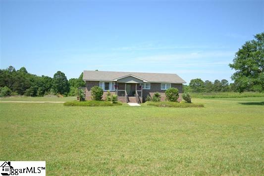 1055 Little Mountain Road Wellford, SC 29385 - Photo 18 of 32