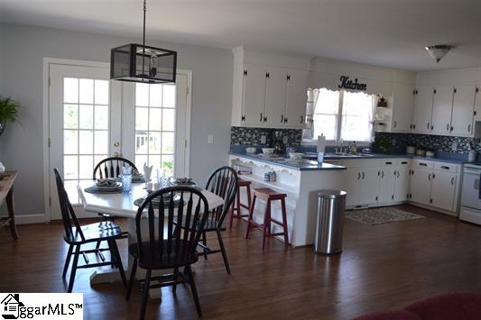 1055 Little Mountain Road Wellford, SC 29385 - Photo 5 of 32