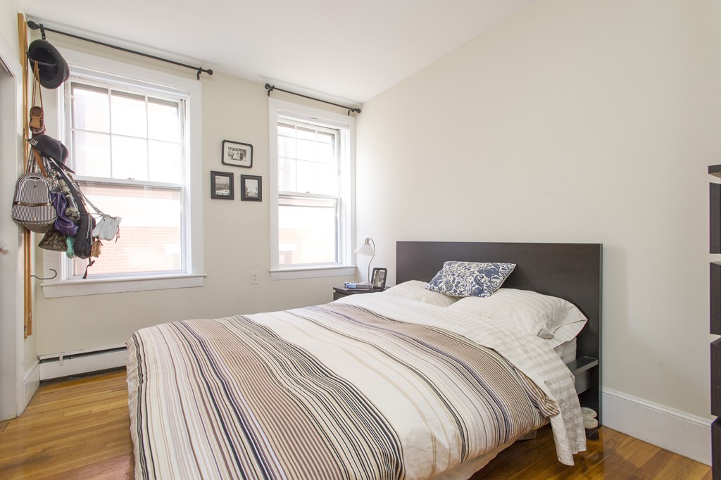 286 Cambridge Street, Unit 3 Boston, MA 02114 - Photo 4 of 6