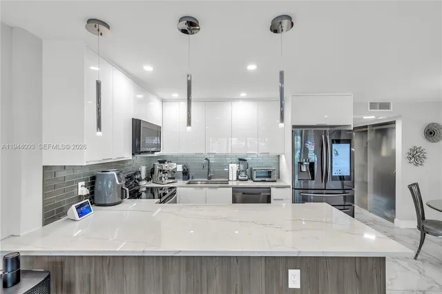 $174,000 | 1009 Berkshire A, Unit 1009, Deerfield Beach, FL 33442