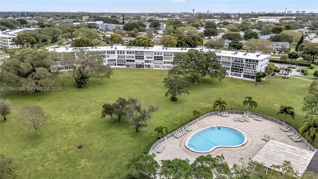 $174,000 | 1009 Berkshire A, Unit 1009, Deerfield Beach, FL 33442