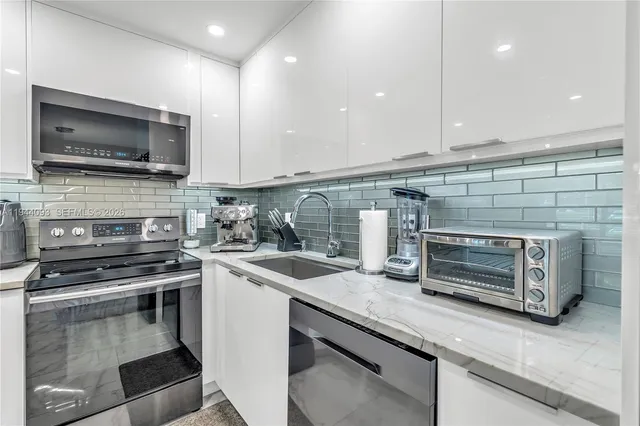 $174,000 | 1009 Berkshire A, Unit 1009, Deerfield Beach, FL 33442