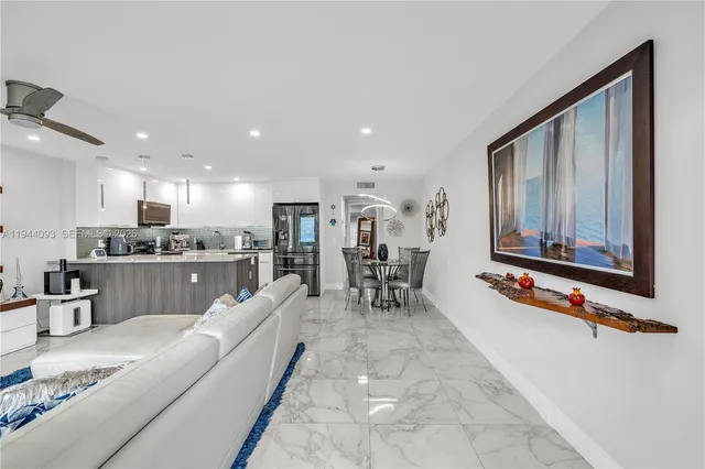 $174,000 | 1009 Berkshire A, Unit 1009, Deerfield Beach, FL 33442