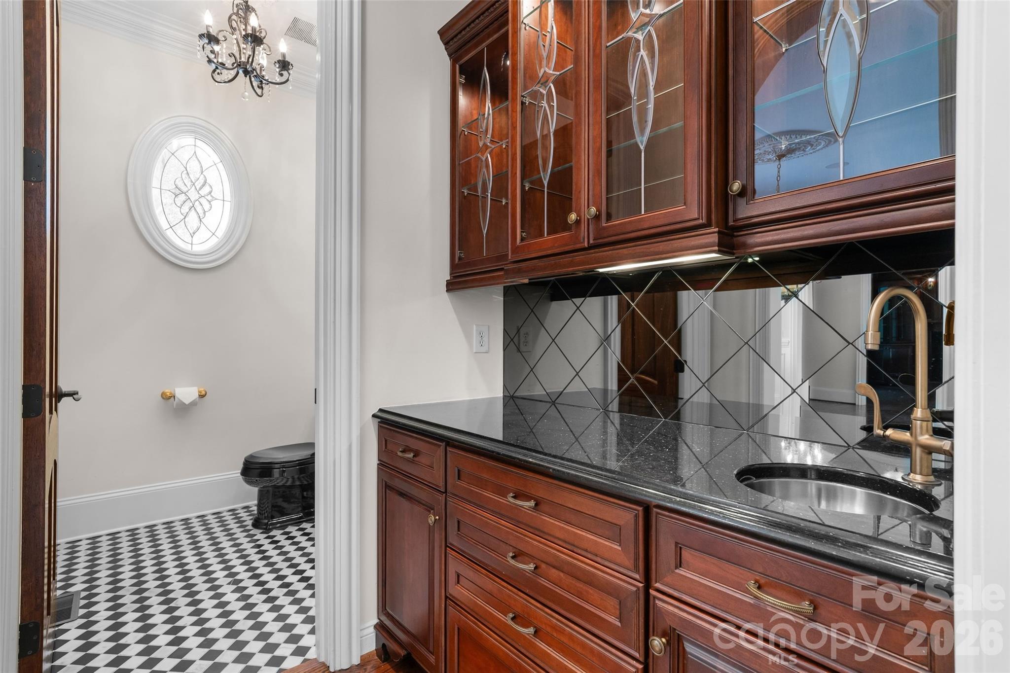 8600 Fairview Road Charlotte, NC 28226 - Photo 16 of 48