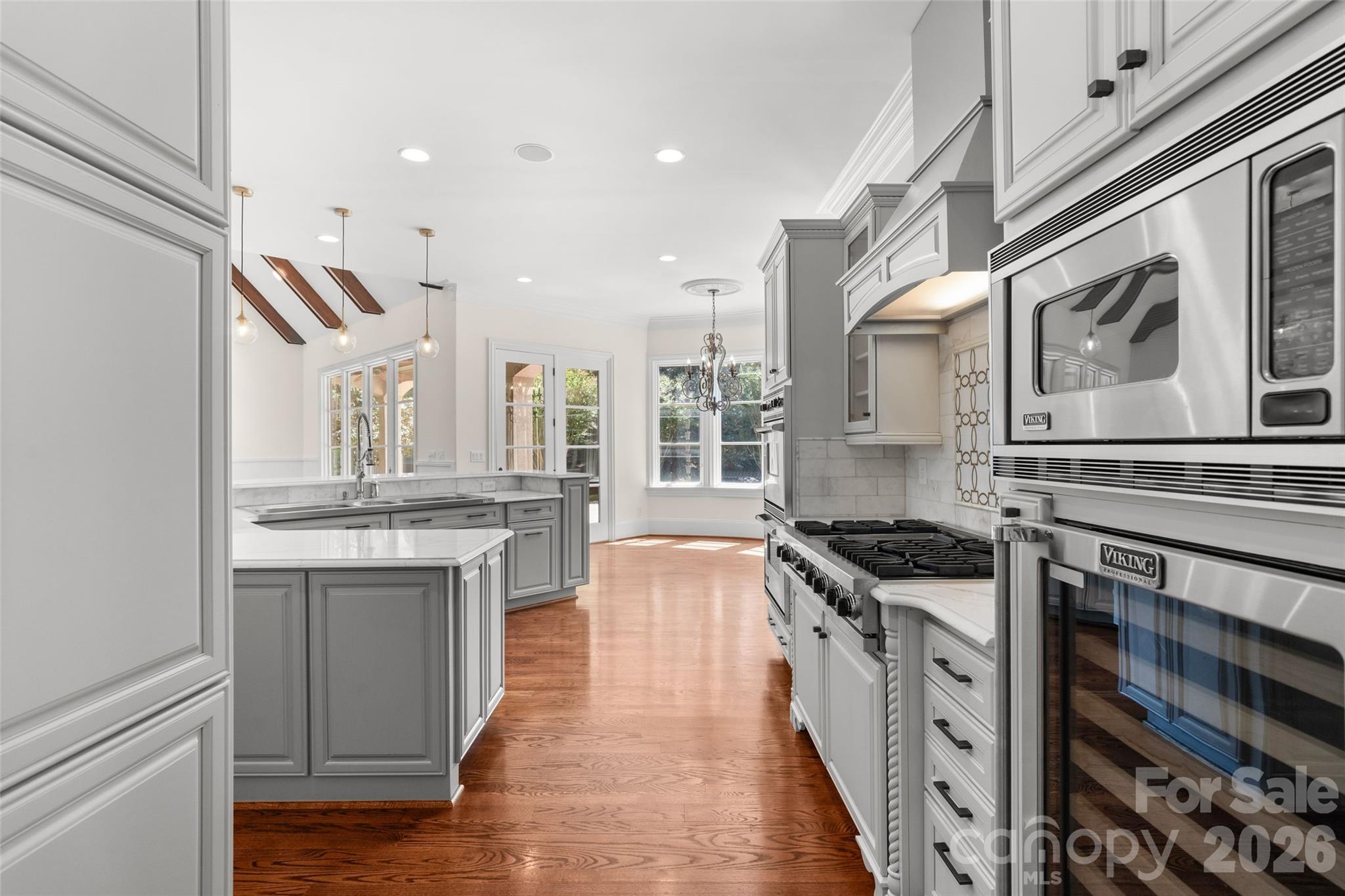 8600 Fairview Road Charlotte, NC 28226 - Photo 17 of 48