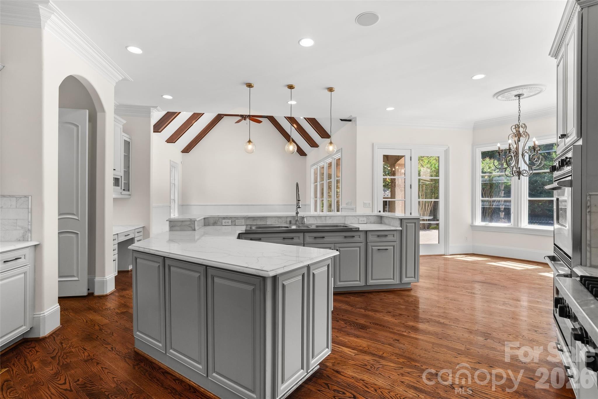 8600 Fairview Road Charlotte, NC 28226 - Photo 19 of 48