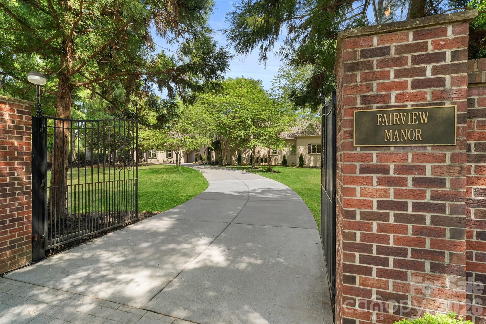 8600 Fairview Road Charlotte, NC 28226 - Photo 4 of 48