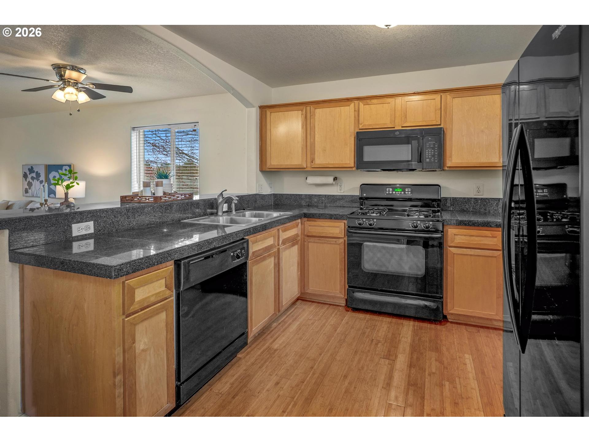 900 Southwest 173rd Avenue Beaverton, OR 97006 - Photo 13 of 35