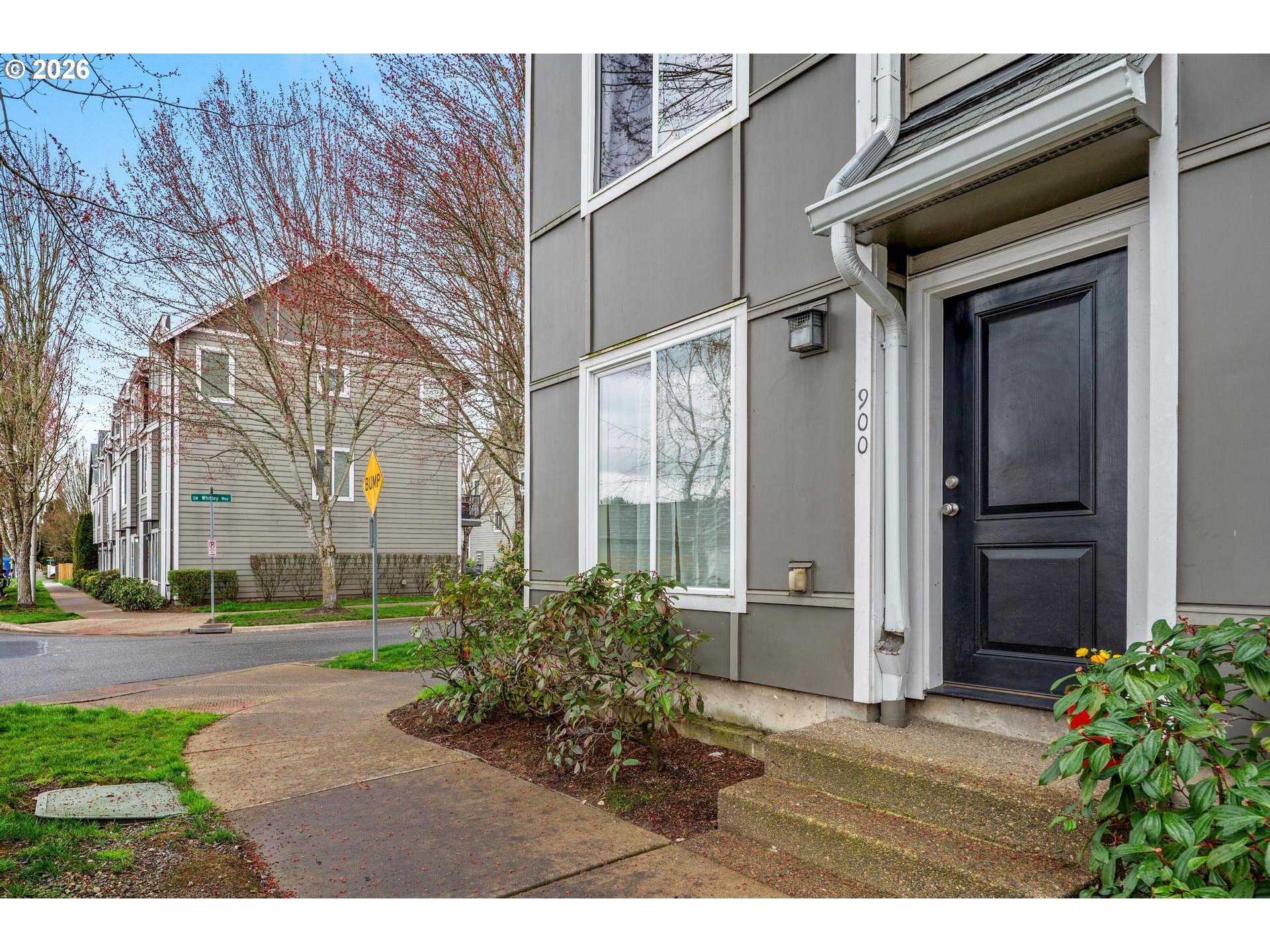 900 Southwest 173rd Avenue Beaverton, OR 97006 - Photo 2 of 35