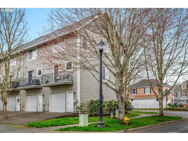 $320,000 | 900 Southwest 173rd Avenue, Beaverton, OR 97006