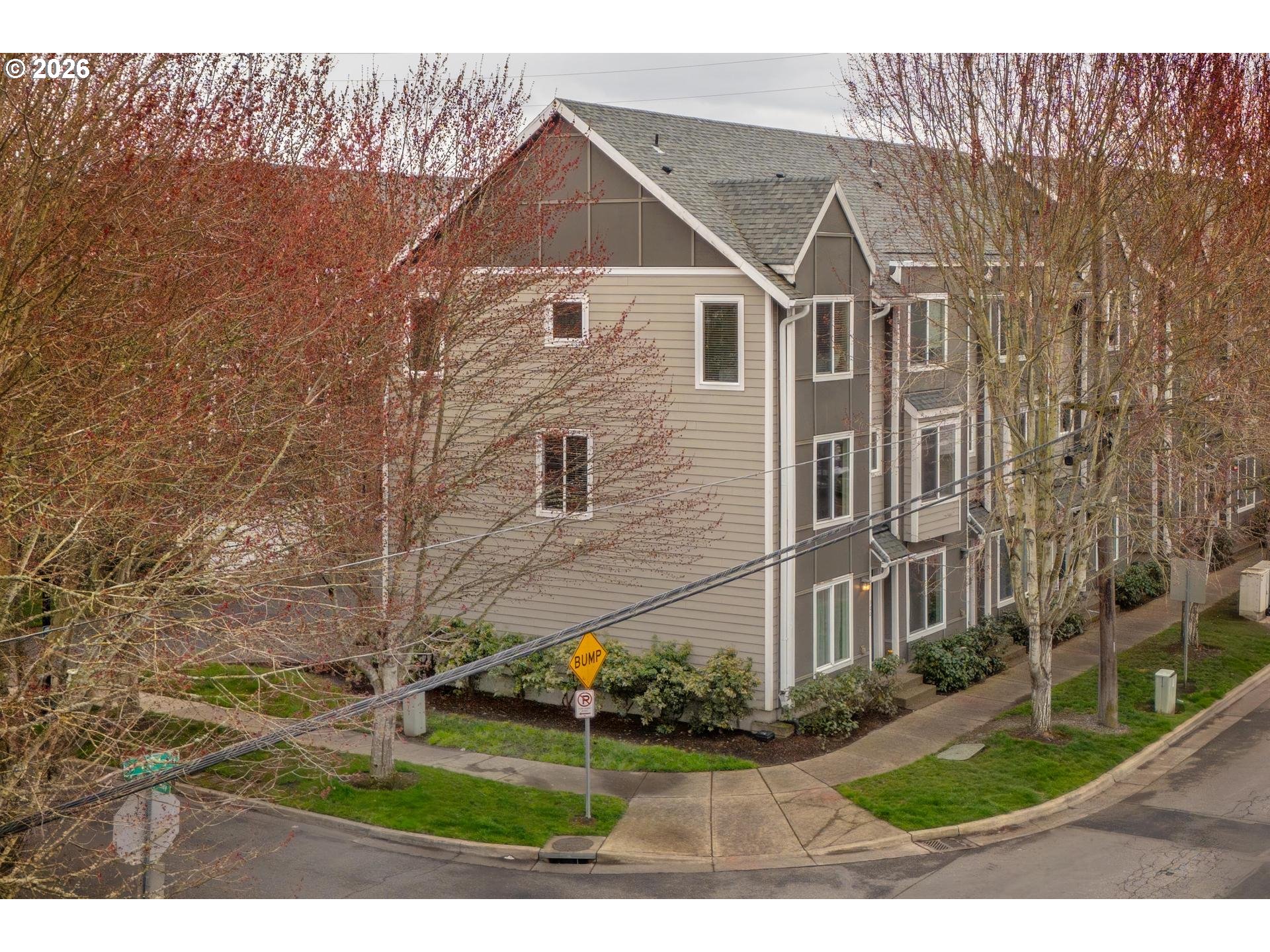 900 Southwest 173rd Avenue Beaverton, OR 97006 - Photo 31 of 35