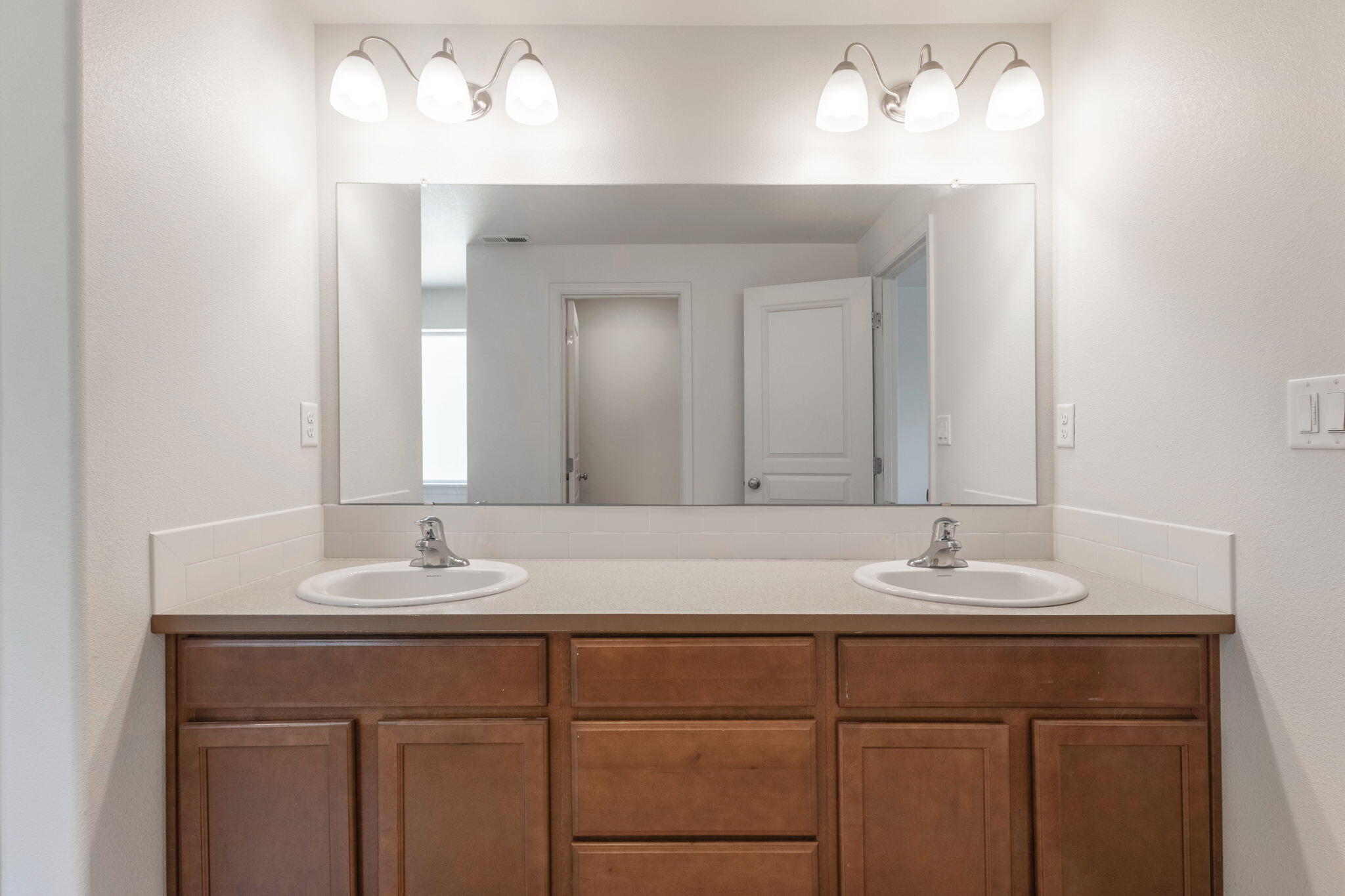 53090 Day Road La Pine, OR 97739 - Photo 19 of 34 17-web-or-mls-17
