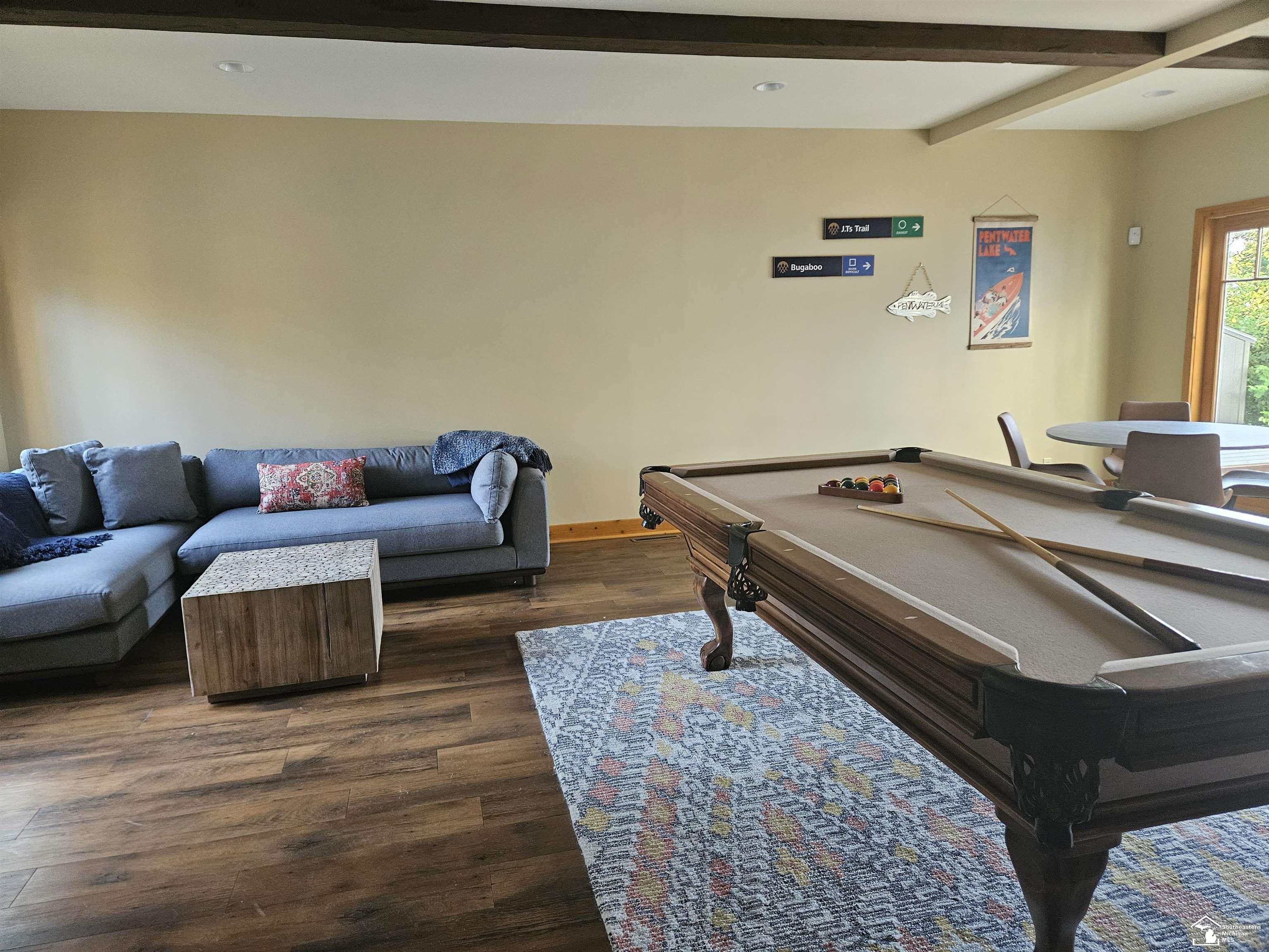 6411 South Shields Road Pentwater, MI 49449 - Photo 8 of 66 50155647-a20c1a99-d43b-4d38-8077-c6a7b841aee2.JPG