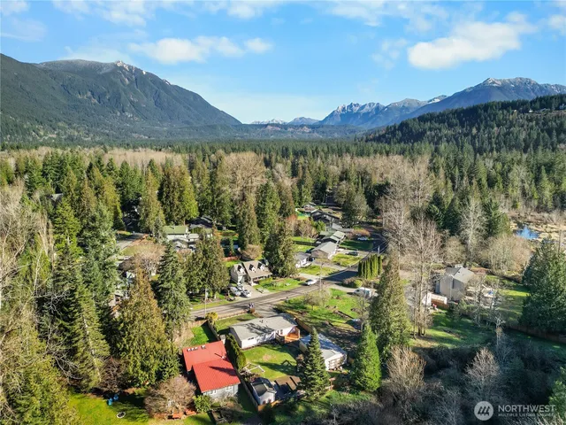 $825,000 | 43715 Southeast 150th Street, North Bend, WA 98045