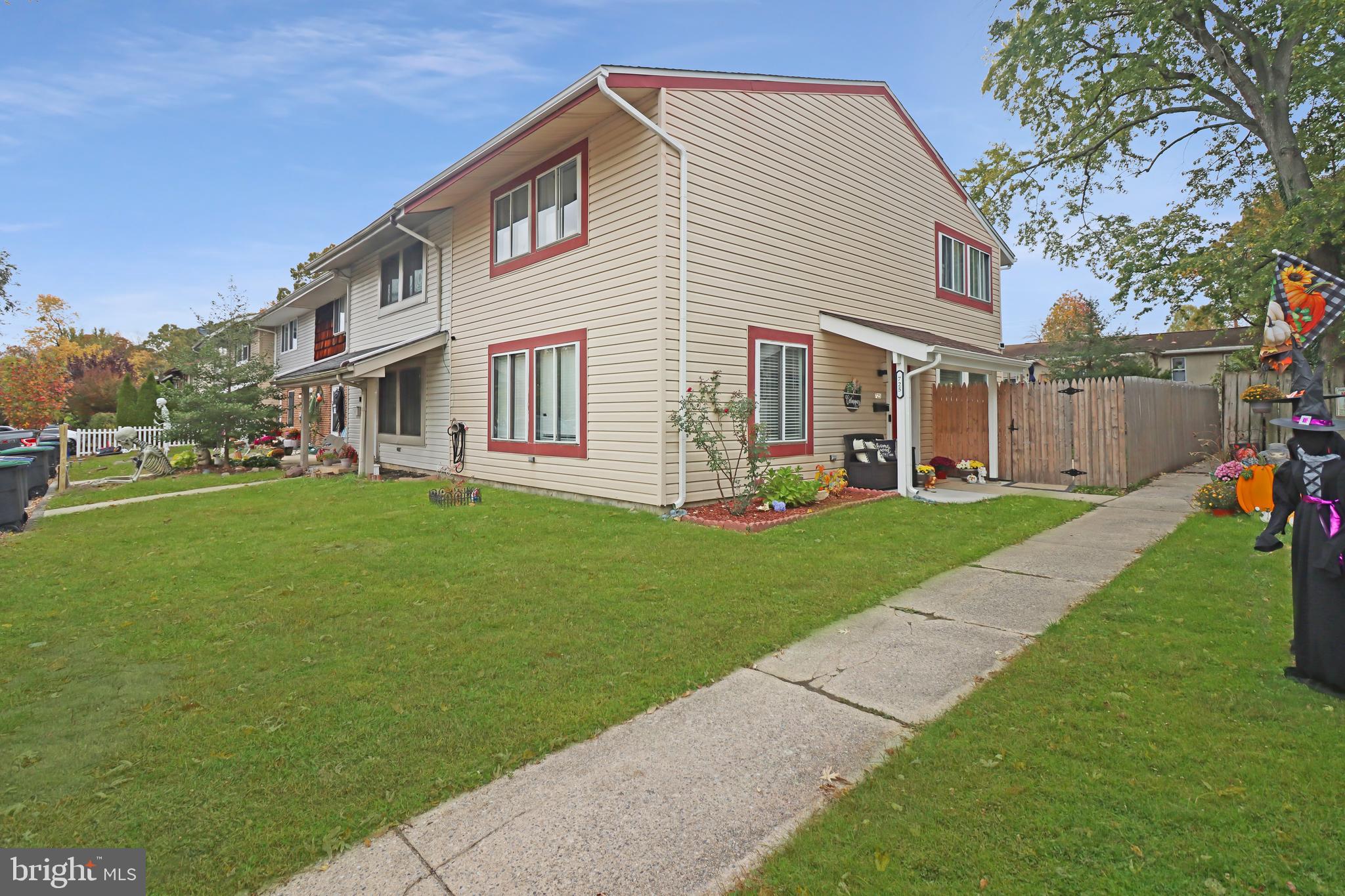 a front view of house with yard