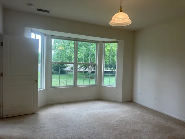 $387,000 | 13053 Dearborn Trail, Huntley, IL 60142