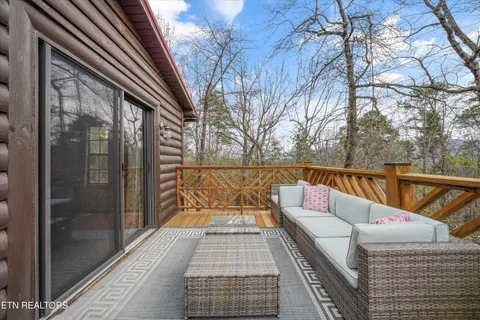 $565,000 | 831 Lloyd Huskey Road, Pigeon Forge, TN 37863
